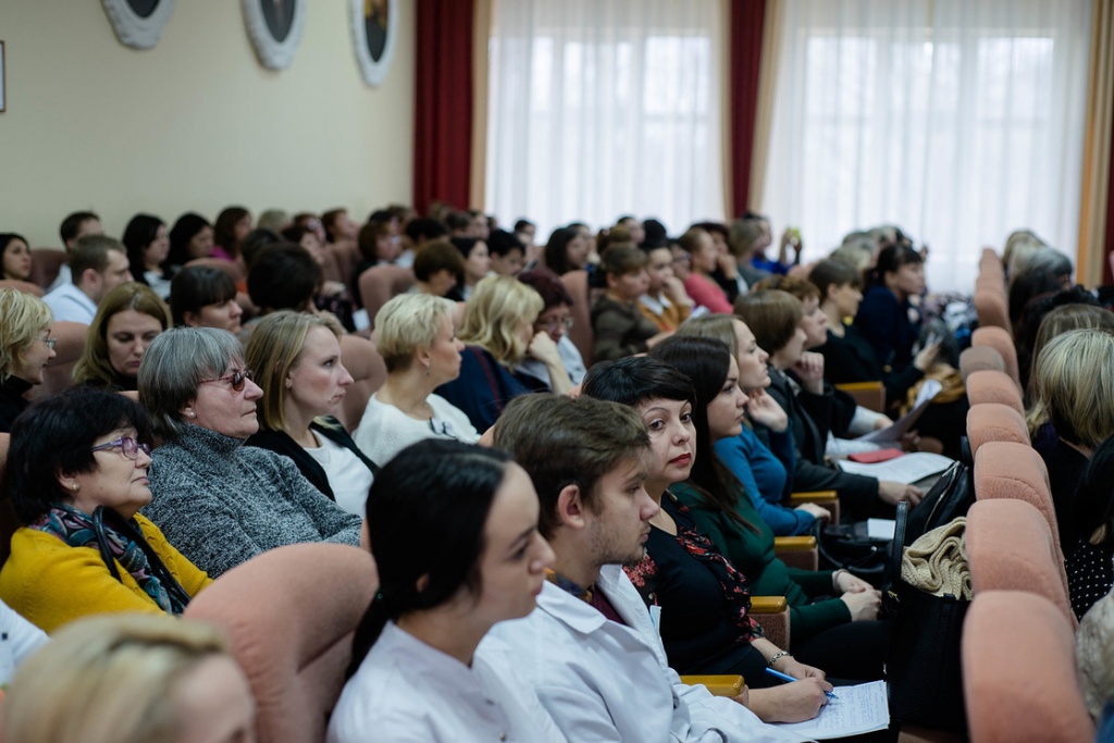 200 специалистов в области здравоохранения и образования приняли участие в конференции 200 специалистов в области здравоохранения и образования приняли участие в конференции