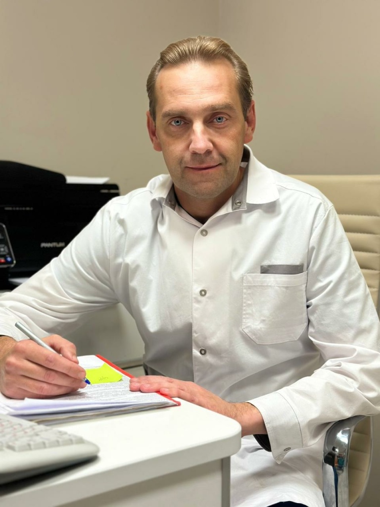 КУЗНЕЦОВ фото.jpg