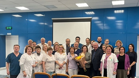 Главврач ГБУ РО «ОДКБ» и 23 заведующих отделениями успешно сдали экзамен 