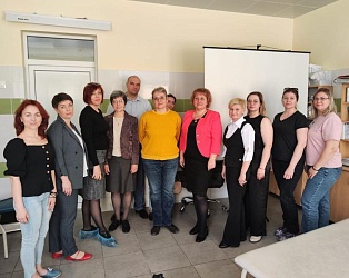 Заведующая отделением медицинской реабилитации ОДКБ Татьяна Ефремова провела выездную конференцию «Актуальные вопросы реабилитации детей и подростков» на базе ЦГБ г. Батайска