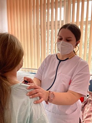 ПЕРВОЕ МЕСТО на конкурсе клинических случаев РОДОГ и ЕврАДО – у гематолога ОДКБ РО Елены ГОЛОВИНОЙ! ПОЗДРАВЛЯЕМ! Смотрите наши новости на странице в ВК https://vk.com/odbrnd