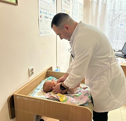 Выезд в Белую Калитву: акцент - на обязательных осмотрах детей до года