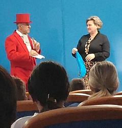 Новый год к нам мчится!