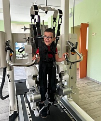 Роботизированная система Walkbot эффективно помогает реабилитации пациентов с детским церебральным параличом 